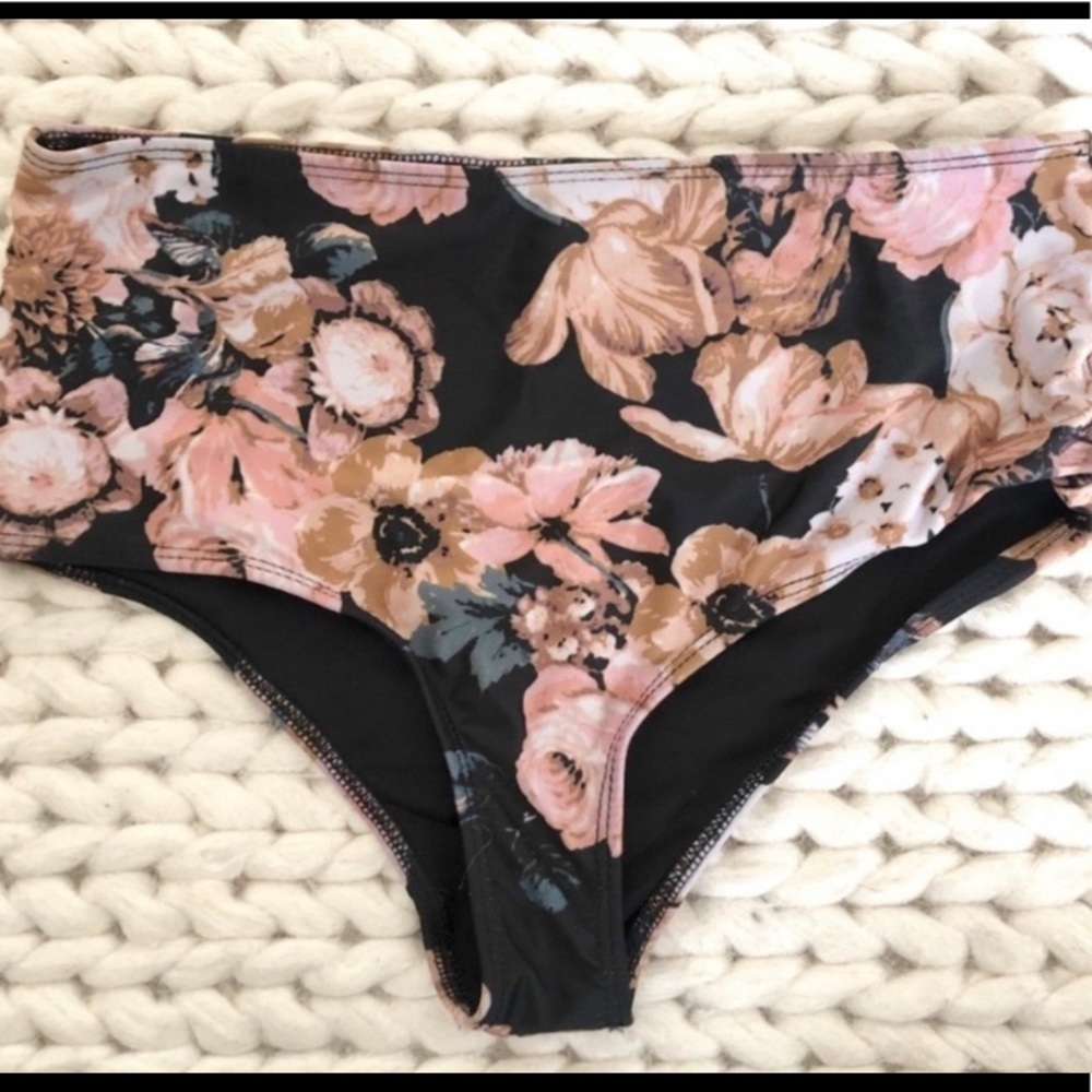 Beach Riot x Free People bikini